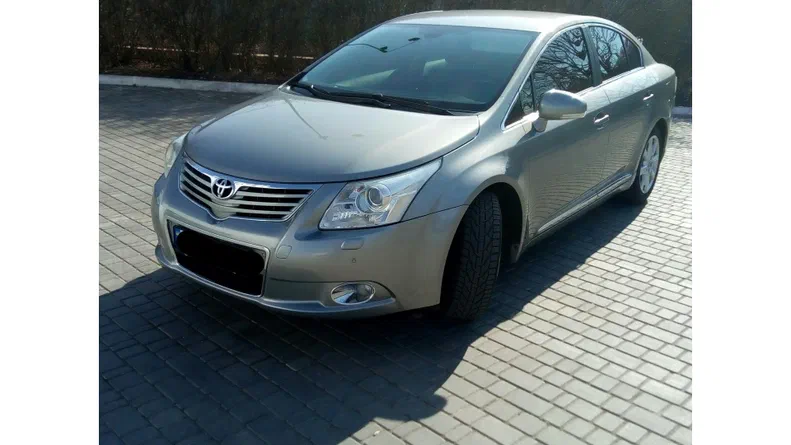 Toyota Avensis 2009