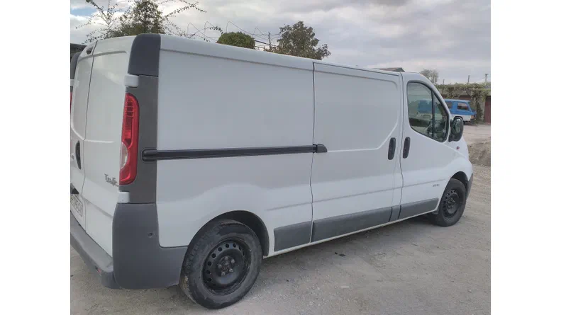 Renault Trafic 2007 - 11