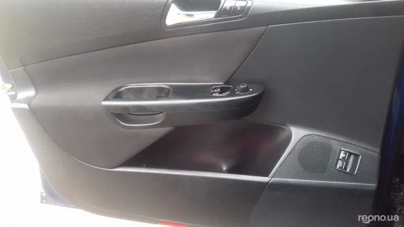 Volkswagen Passat 2009 - 22