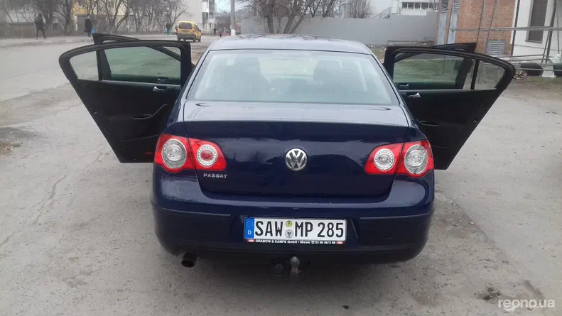 Volkswagen Passat 2009 - 9