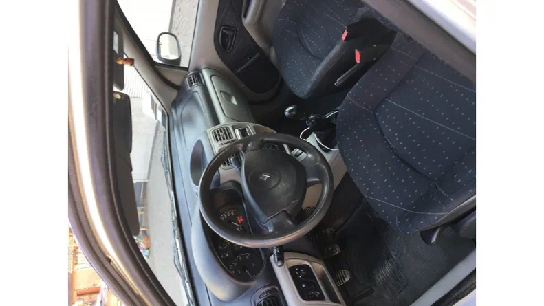 Renault Taliant 2003 - 6