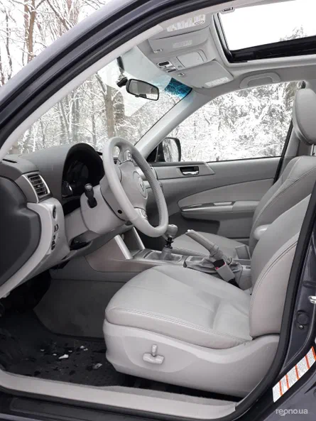Subaru Forester 2010