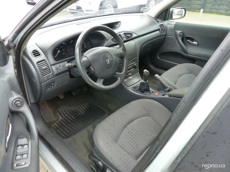 Renault Laguna 2004 - 6