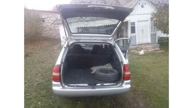 Ford Escort 1995 - 9