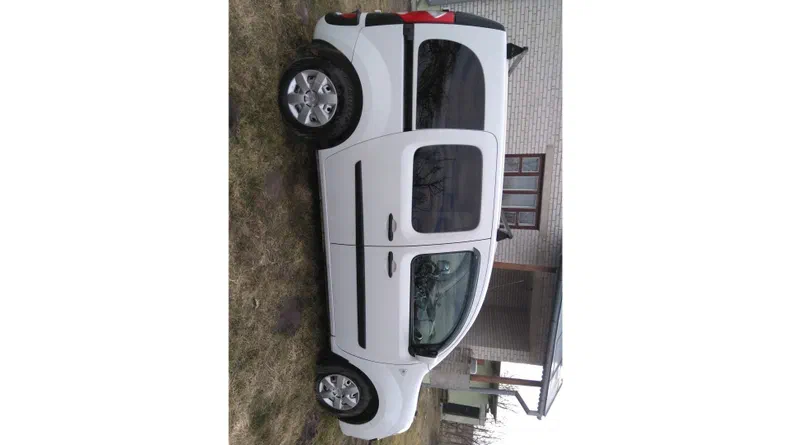 Renault Kangoo 2011 - 14