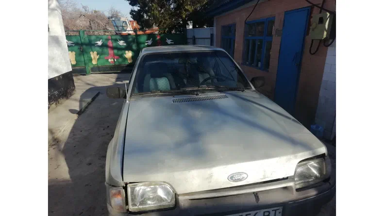 Ford Escort 1986