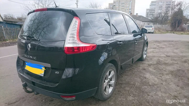 Renault Scenic 2011 - 7