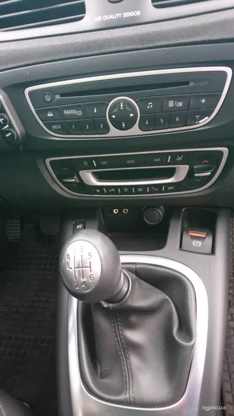 Renault Scenic 2011 - 8