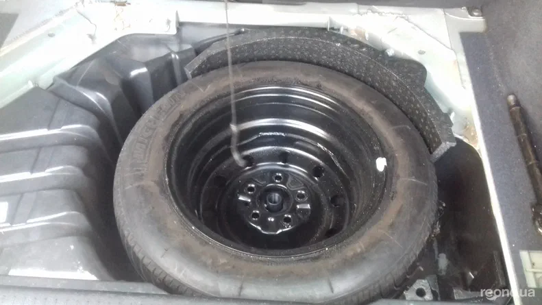 Renault Scenic 2010 - 11