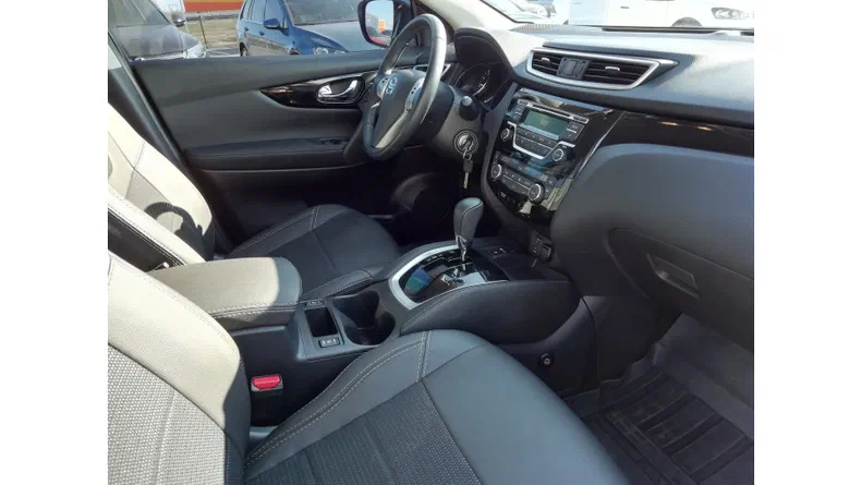 Nissan Qashqai+2 2017 - 18