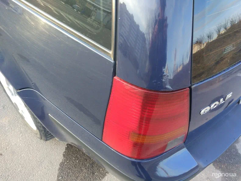 Volkswagen Golf 2000