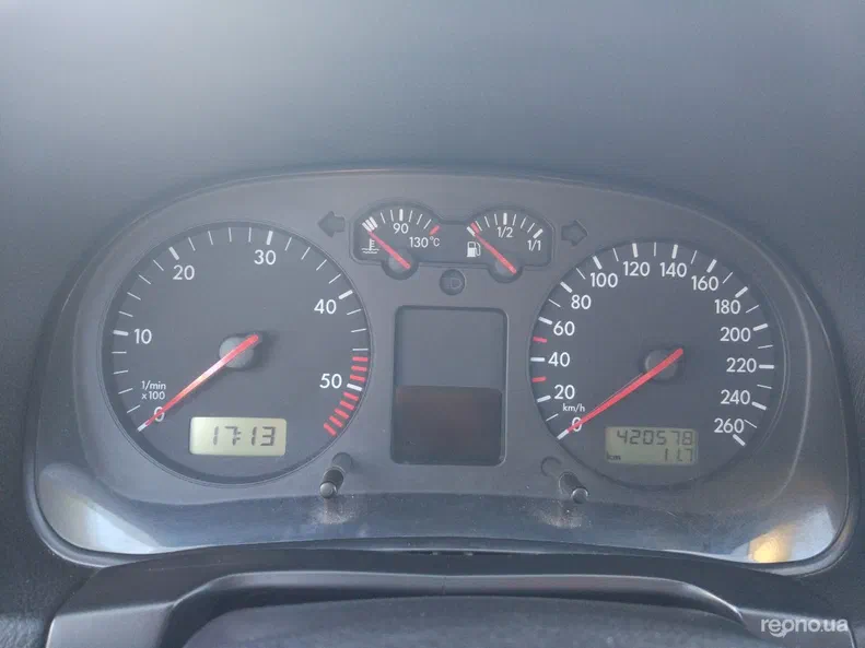 Volkswagen Golf 2000 - 9