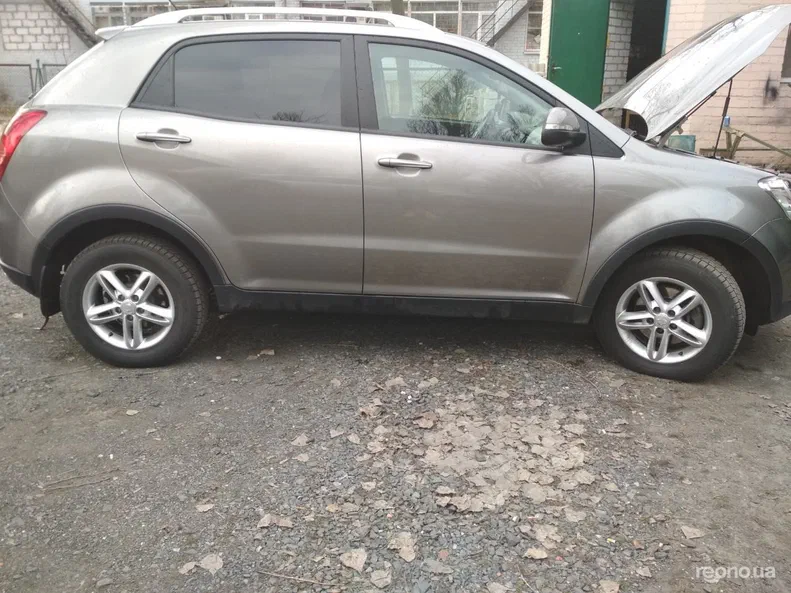 SsangYong Korando 2012 - 5