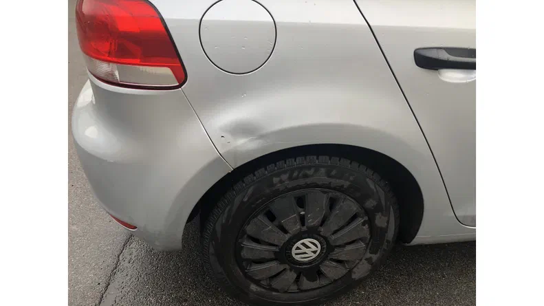 Volkswagen Golf 2010 - 8