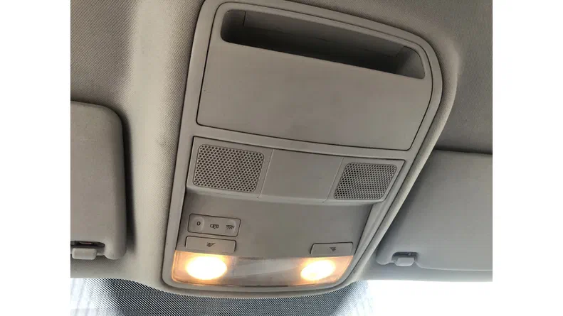 Volkswagen Golf 2010 - 15