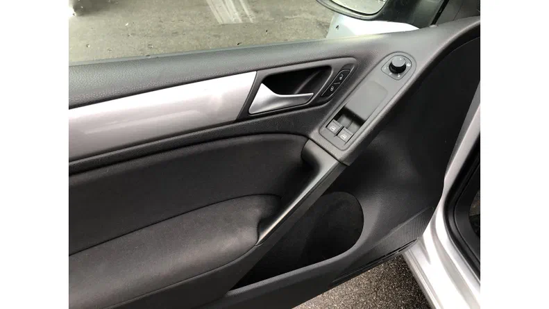 Volkswagen Golf 2010 - 10