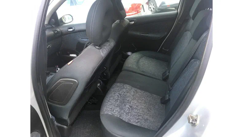 Peugeot 206 2004 - 6