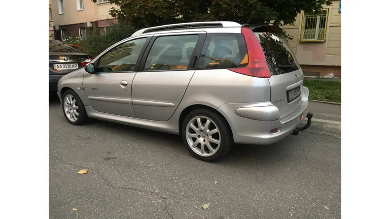 Peugeot 206 2004