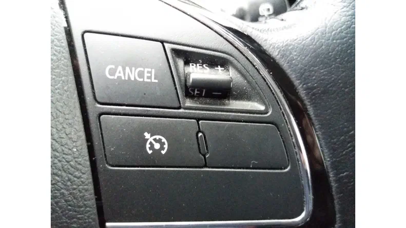 Mitsubishi Outlander 2015 - 16