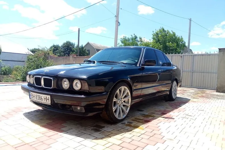 BMW 525 1990
