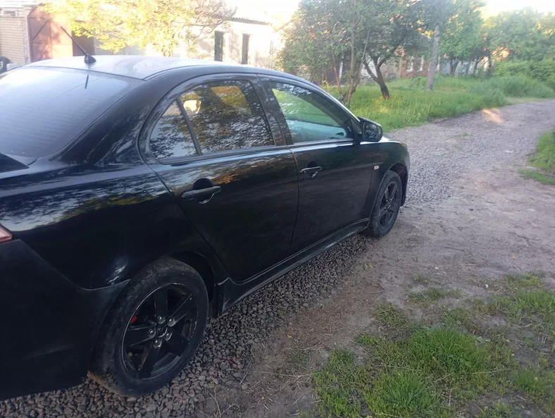 Mitsubishi Lancer 2007 - 3