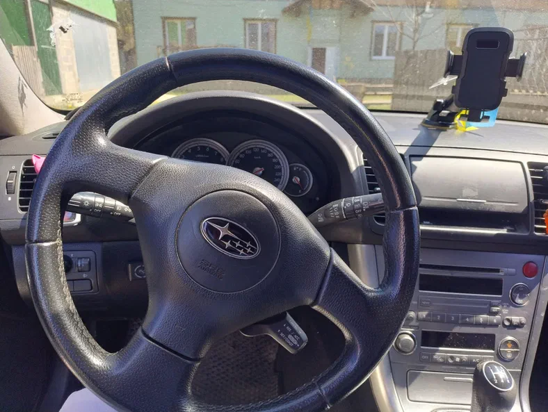 Subaru Legacy 2005 - 3