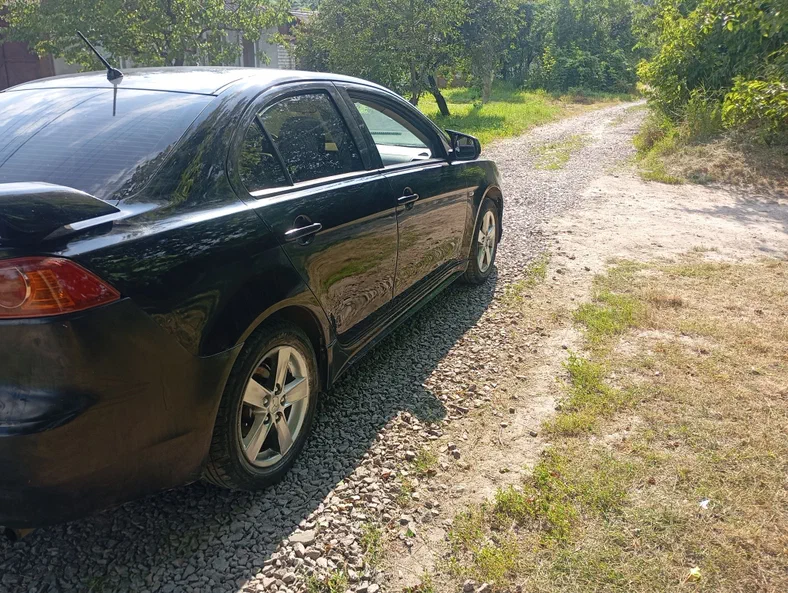 Mitsubishi Lancer 2007 - 5