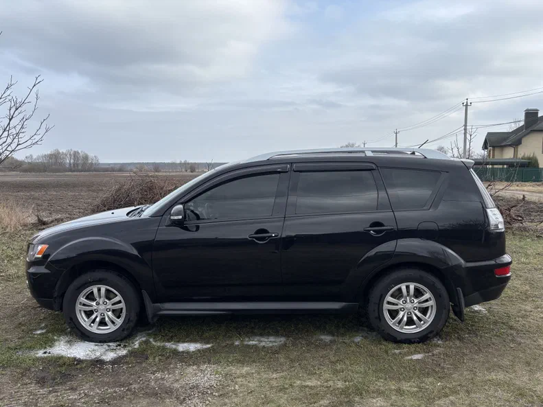 Mitsubishi Outlander 2010 - 7