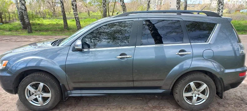 Mitsubishi Outlander 2011 - 2