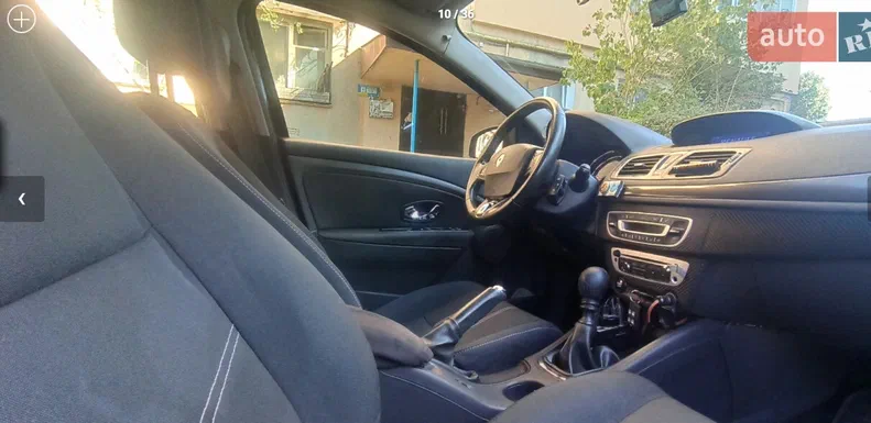Renault Megane 2015 - 25