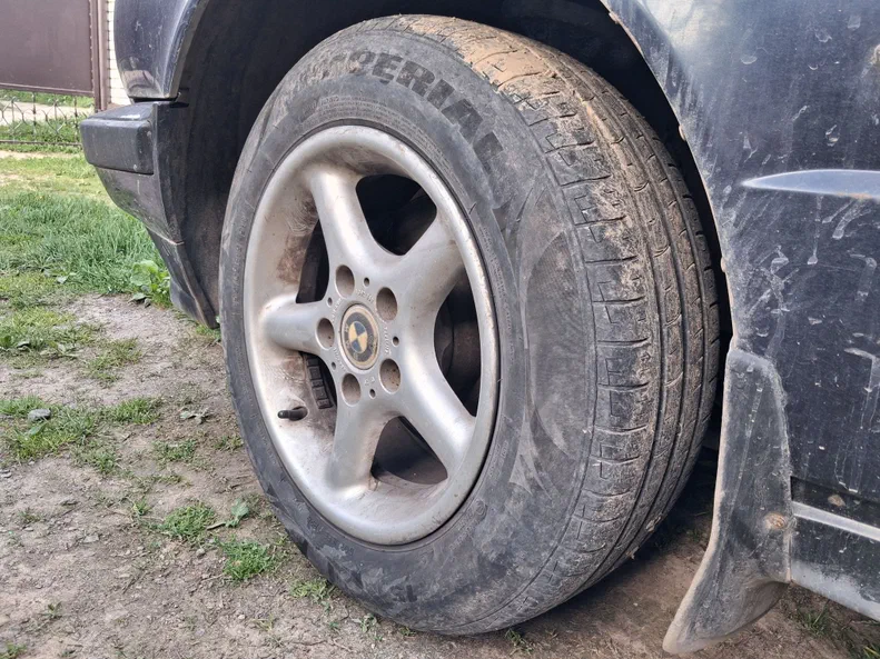 BMW 5 серія 1995 - 17