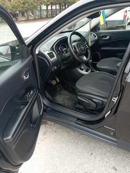 Jeep Compass 2017 - 10