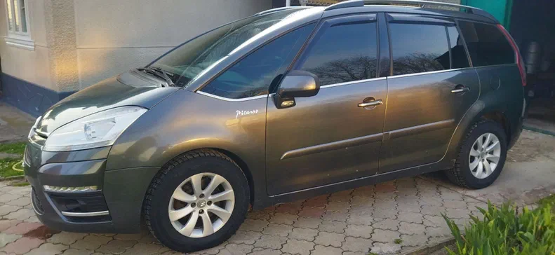 Citroen C4 Picasso 2013 - 1