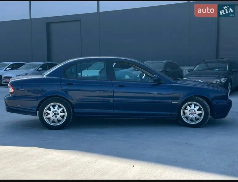 Jaguar X-Type 2004 - 10