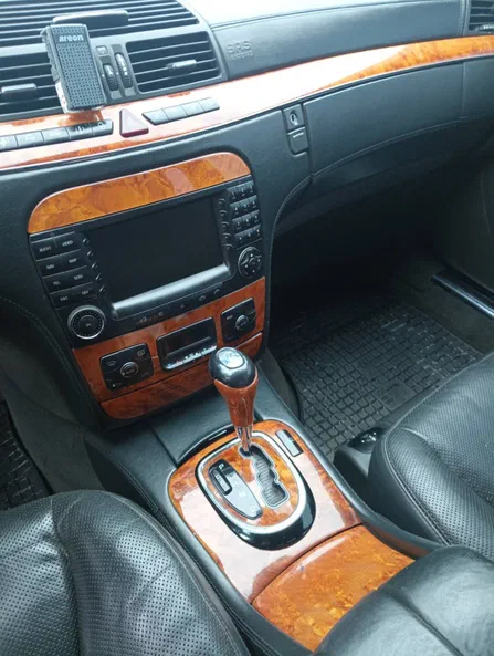 Mercedes-Benz S-Клас 2004 - 6