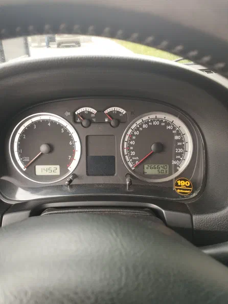 Volkswagen Bora 2001 - 0