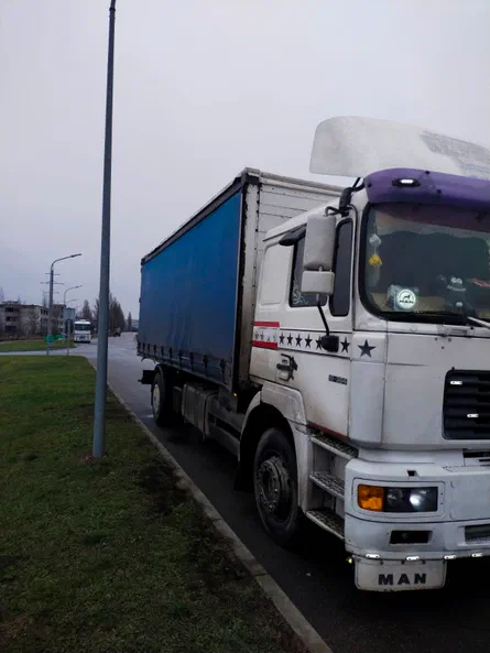 MAN F 2000 2000 - 2