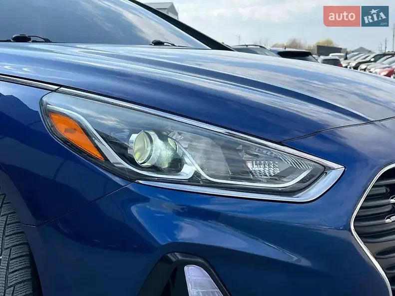 Hyundai Sonata 2018 - 21