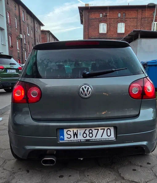 Volkswagen Golf 2004 - 5