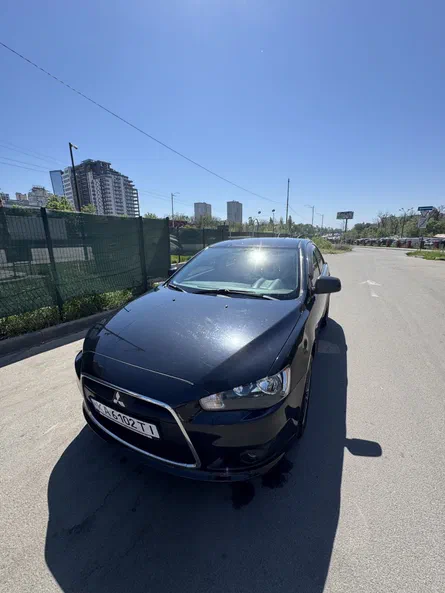 Mitsubishi Lancer 2012 - 1
