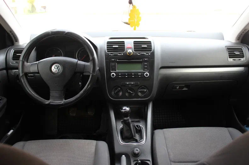Volkswagen Jetta 2006 - 3