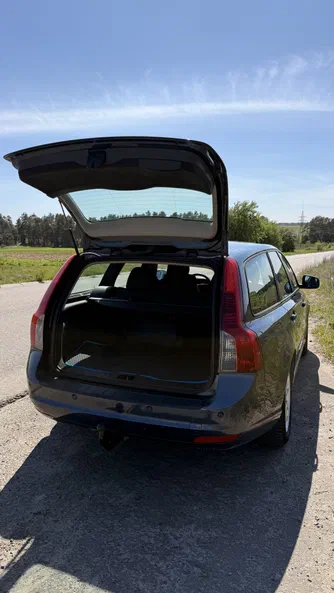 Volvo V50 2010 - 9