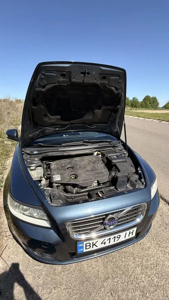 Volvo V50 2010 - 1