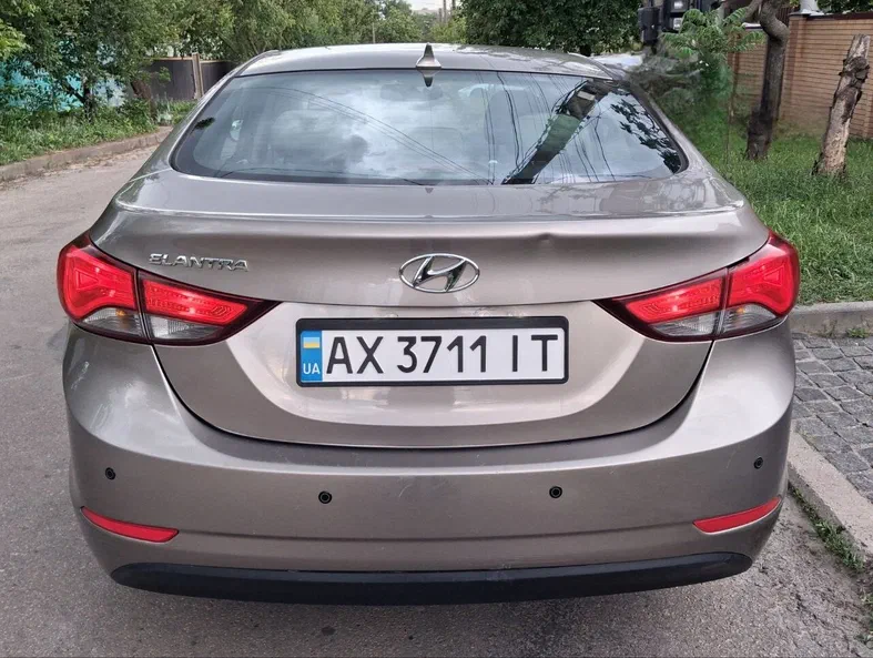 Hyundai Elantra 2014 - 1