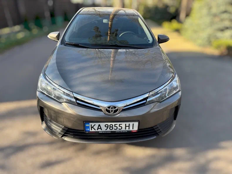 Toyota Corolla 2016 - 1