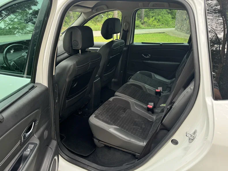 Renault Scenic 2013 - 13