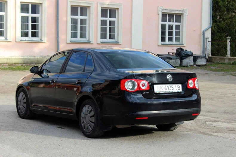 Volkswagen Jetta 2006 - 2