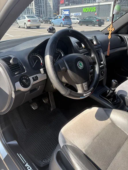 Skoda Octavia 2006 - 10