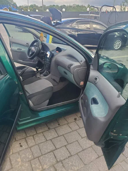 Peugeot 206 2002 - 6