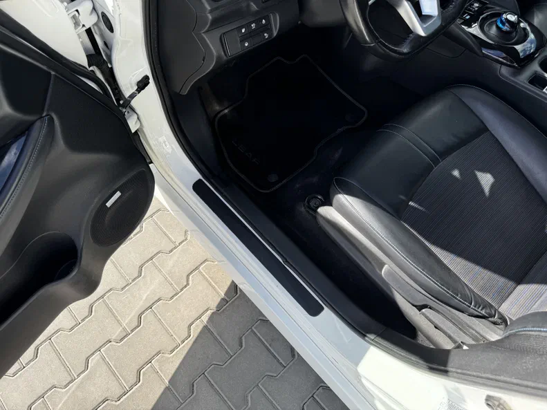 Nissan Leaf 2019 - 13